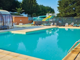 , Camping 4* à Saint Maurice d'Ardèche (Ardèche) - Location Mobil Home pour 7 personnes - Photo N°3