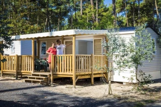 Camping - Les Oyats - 4*, Camping 4* à Seignosse (Landes) - Location Mobil Home pour 6 personnes - Photo N°1