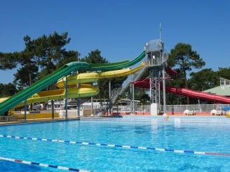 Camping Bonne Anse Plage 4*, Camping 4* à La Palmyre (Charente Maritime) - Location Mobil Home pour 8 personnes - Photo N°4