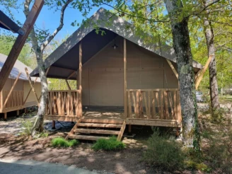 , Camping 3* à Lacanau (Gironde) - Location Tente équipée pour 4 personnes - Photo N°4