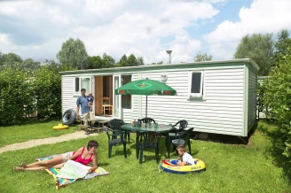 Camping de Chênefleur 4*, Camping 4* à Tintigny (Luxembourg) - Location Mobil Home pour 4 personnes - Photo N°1