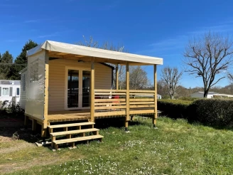 Camping Ty Nénez , Camping 3* à Pont Scorff (Morbihan) - Location Mobil Home pour 2 personnes - Photo N°1