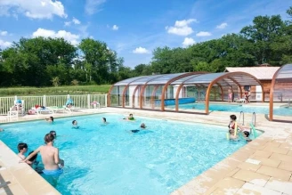 , Camping 4* à Dienné (Vienne) - Location Yourte pour 4 personnes - Photo N°2